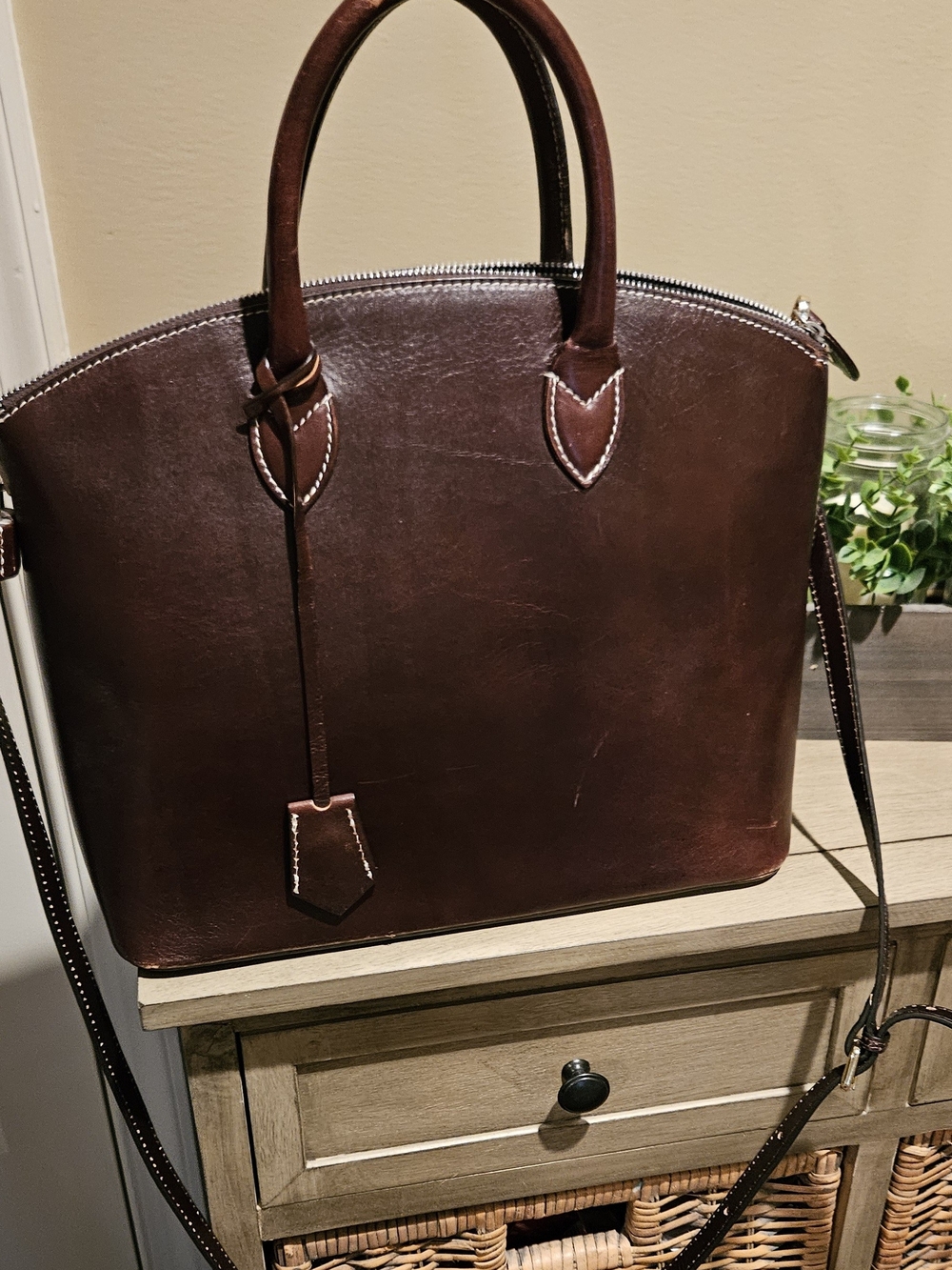Structured Satchel Handbag in Dark Brown Leather. Purchased In Florence, Italy